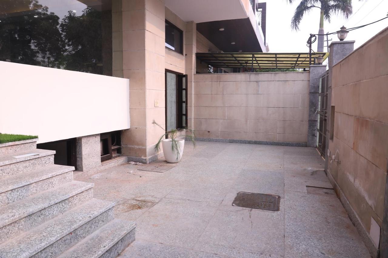 Lyf Corporate Suites - Noida Sector 19 Buitenkant foto